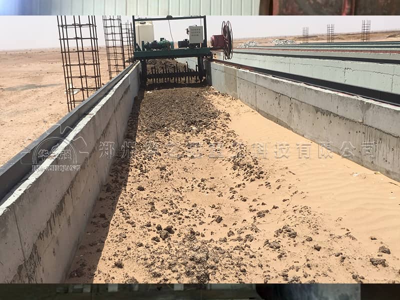 新鮮雞糞需要什么設(shè)備來制造肥料？